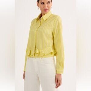 NWT cabi Size M - Flirt Shirt